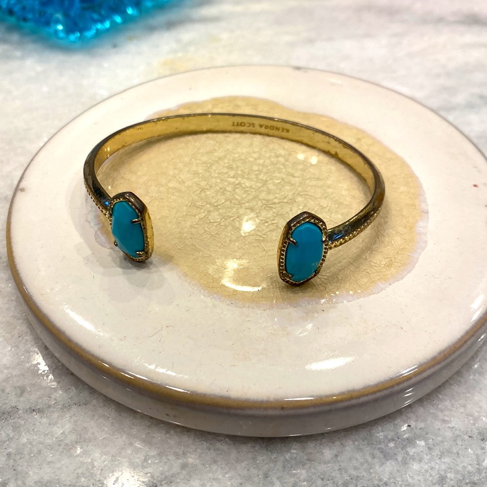 Kendra Scott cuff